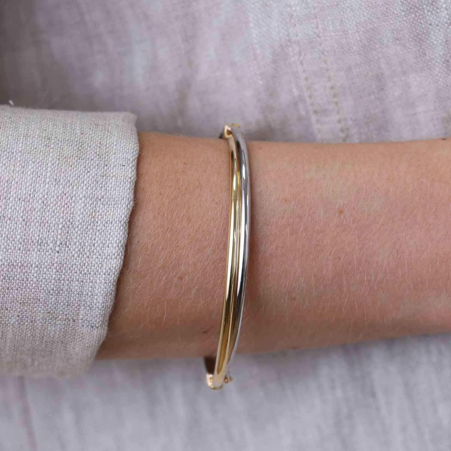 Two Bangles 14K Gold Two Tone Hinged Bangle (6mm) – Baby Gold