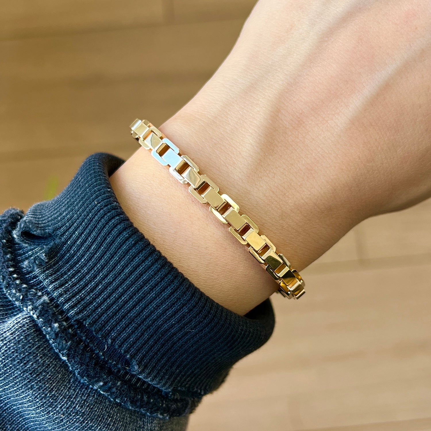 Short Quad Bar Bracelet – Baby Gold
