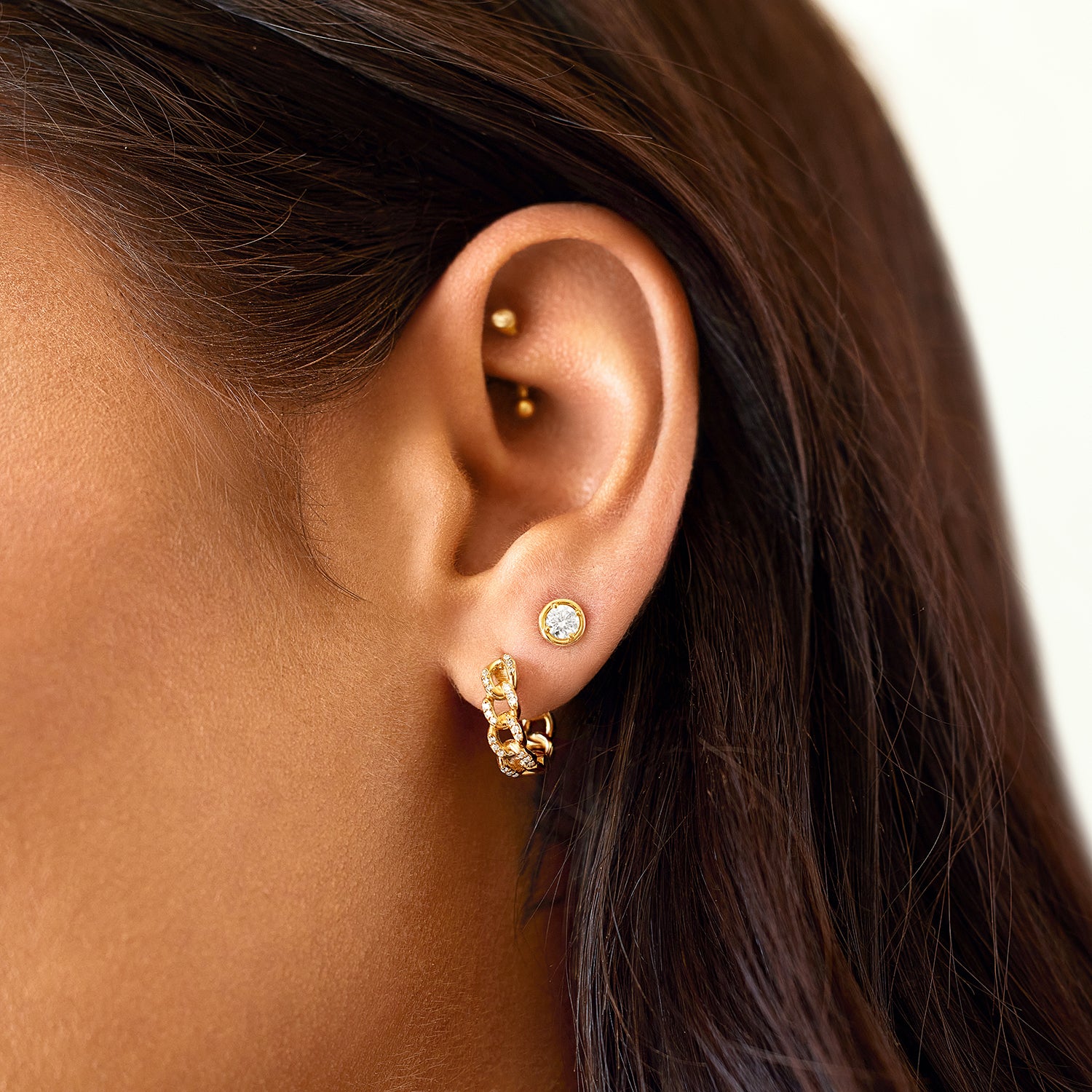 Round Diamond Stud Earrings - Image 8