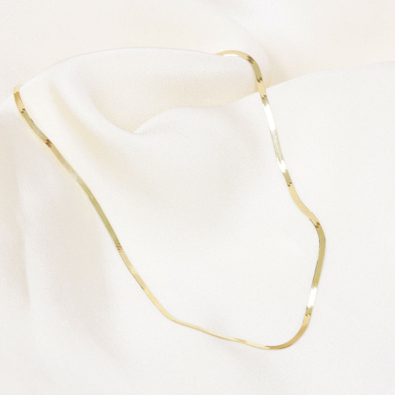 14K Gold Thin Herringbone Necklace